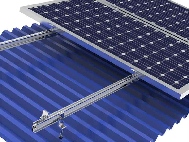 L-feet brackets and aluminum rails fixing solar panels to a corrugated tin roof without penetrating the sheets